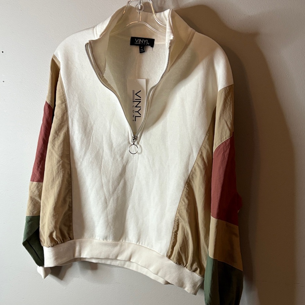 YNW Women's Colorblock Sweatshirt - White, Tan, Green, Red